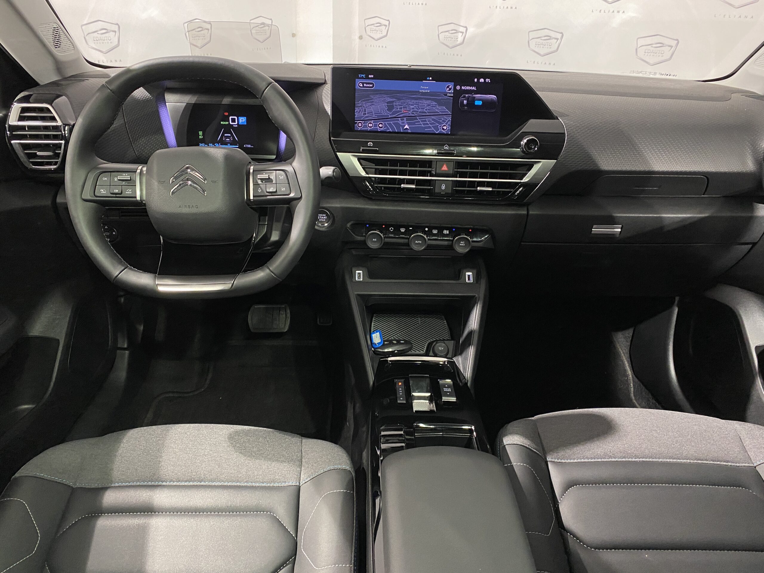 CITROËN ë-C4