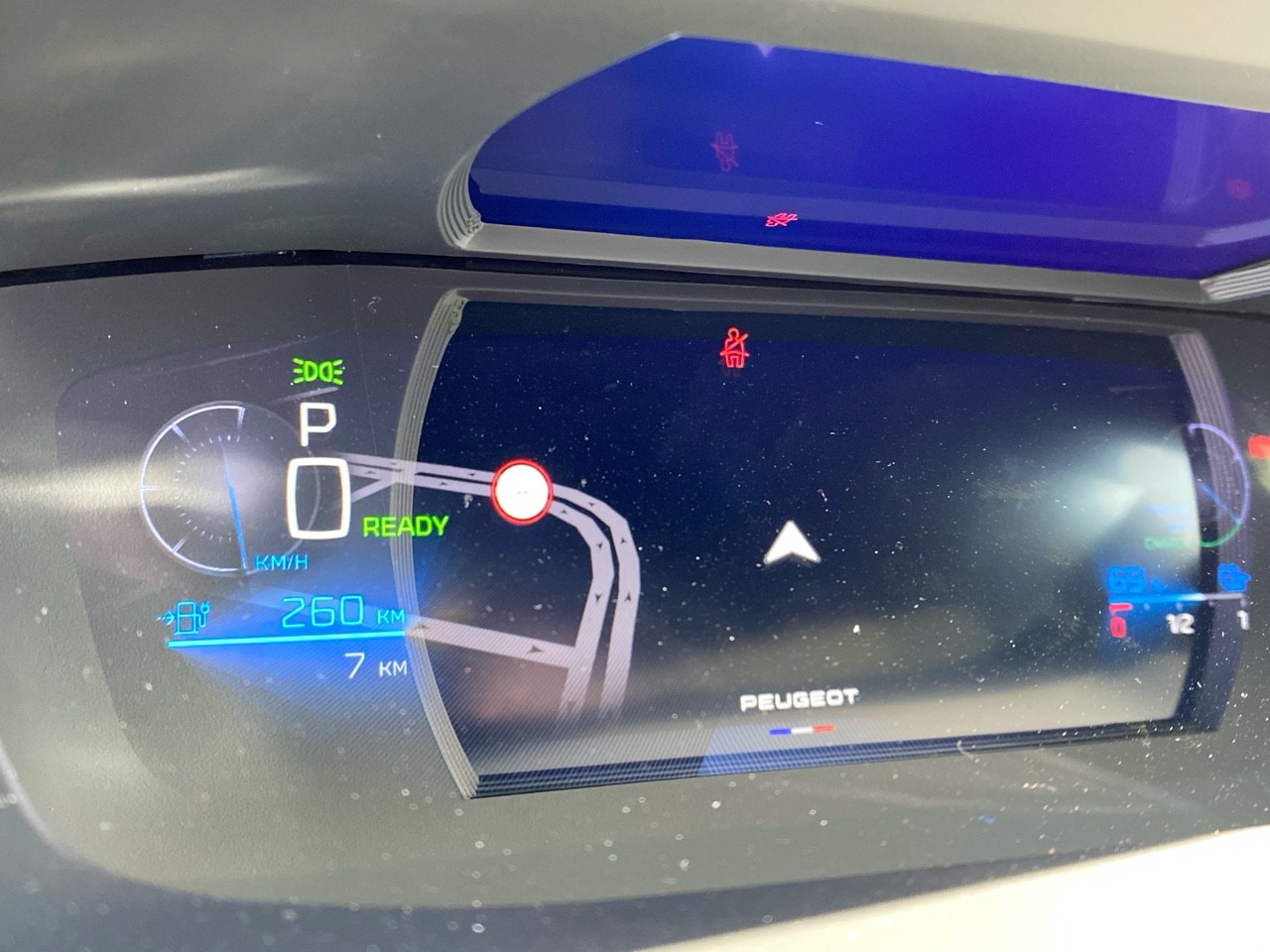 PEUGEOT E-308 FIRST EDITION