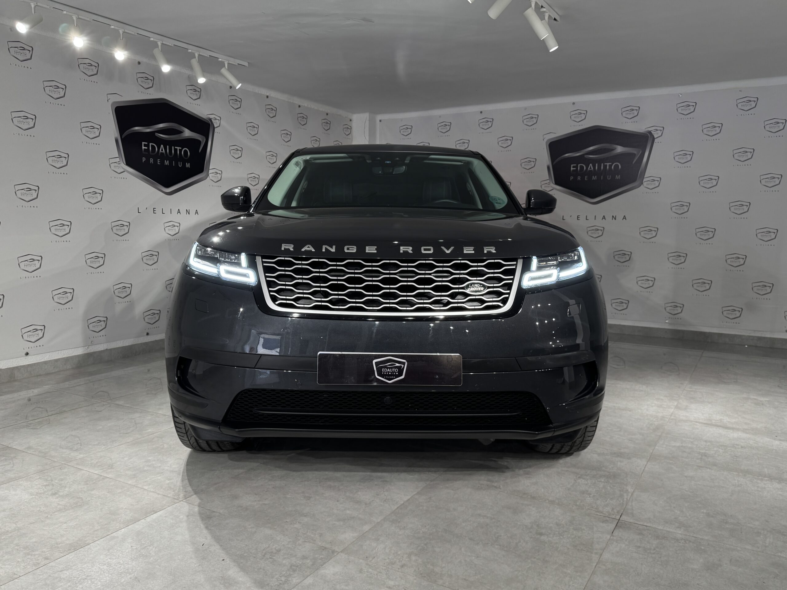RANGE ROVER VELAR